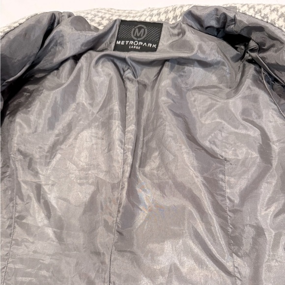 METROPARK  Houndstooth Gray and White Check Coat - Picture 7 of 8